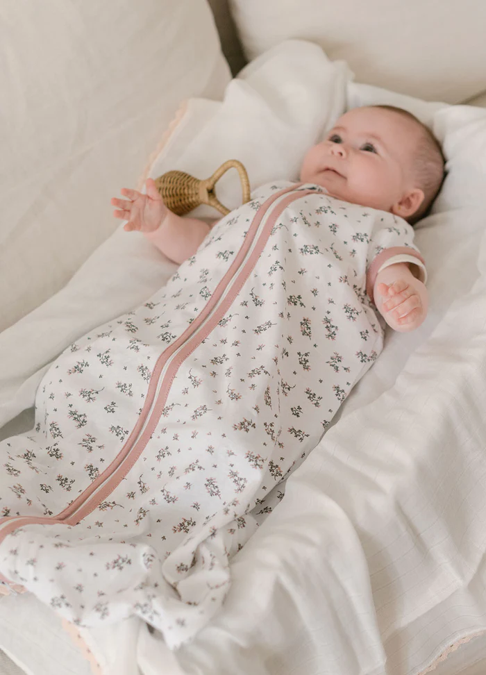 166947molisandco_saco_de_dormir_0-5_bloom_pink-bebe-03_700x